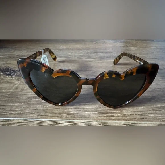 SAINT LAURENT-AUTHENTIC (NWT) Havana Faux Tortoise Shell Heart Shaped Sunglasses - Picture 9 of 15